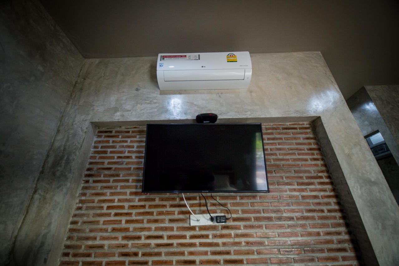 ホテル The Loft House Sakaeo Watthana Nakhon エクステリア 写真