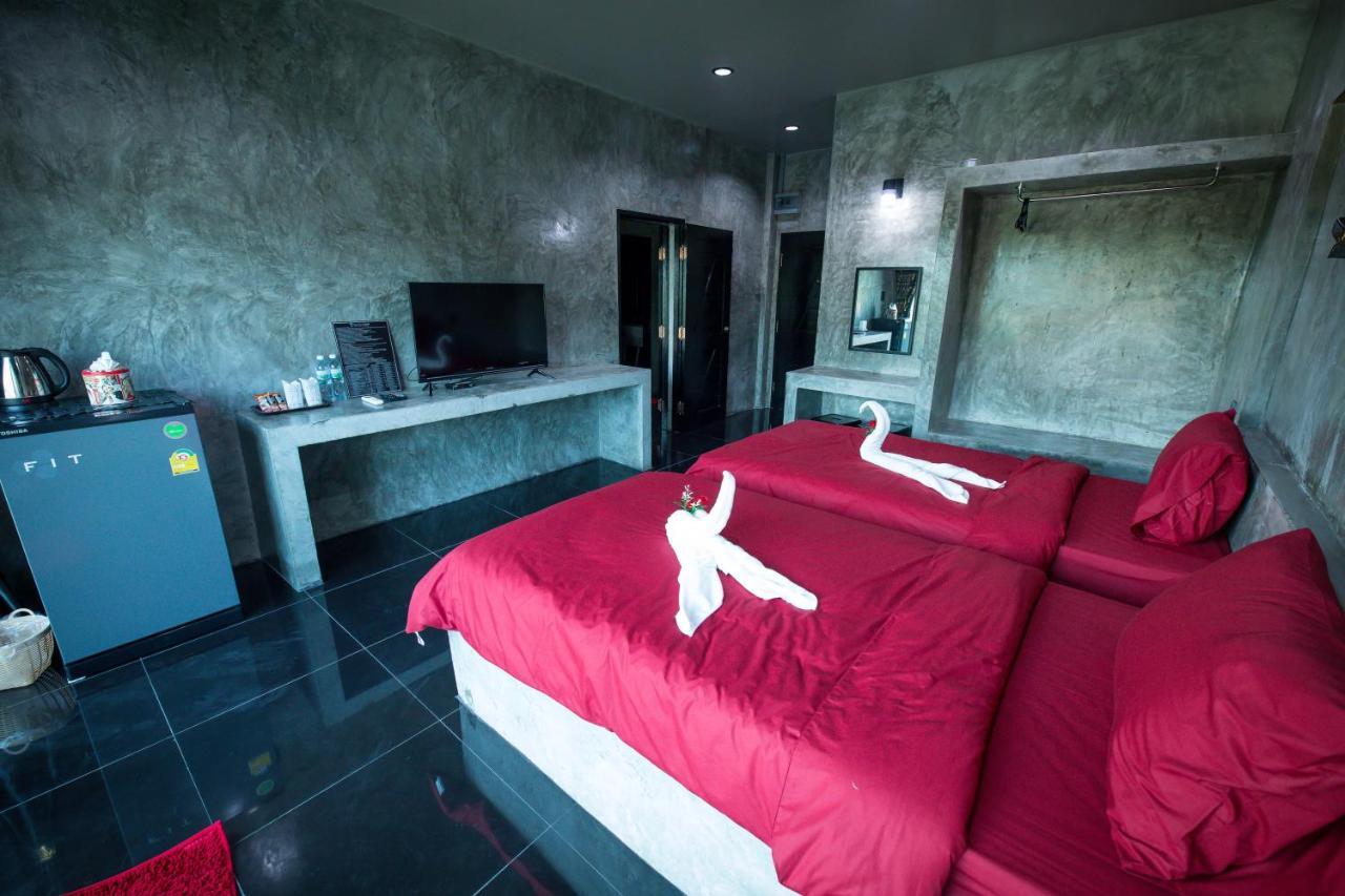 ホテル The Loft House Sakaeo Watthana Nakhon エクステリア 写真