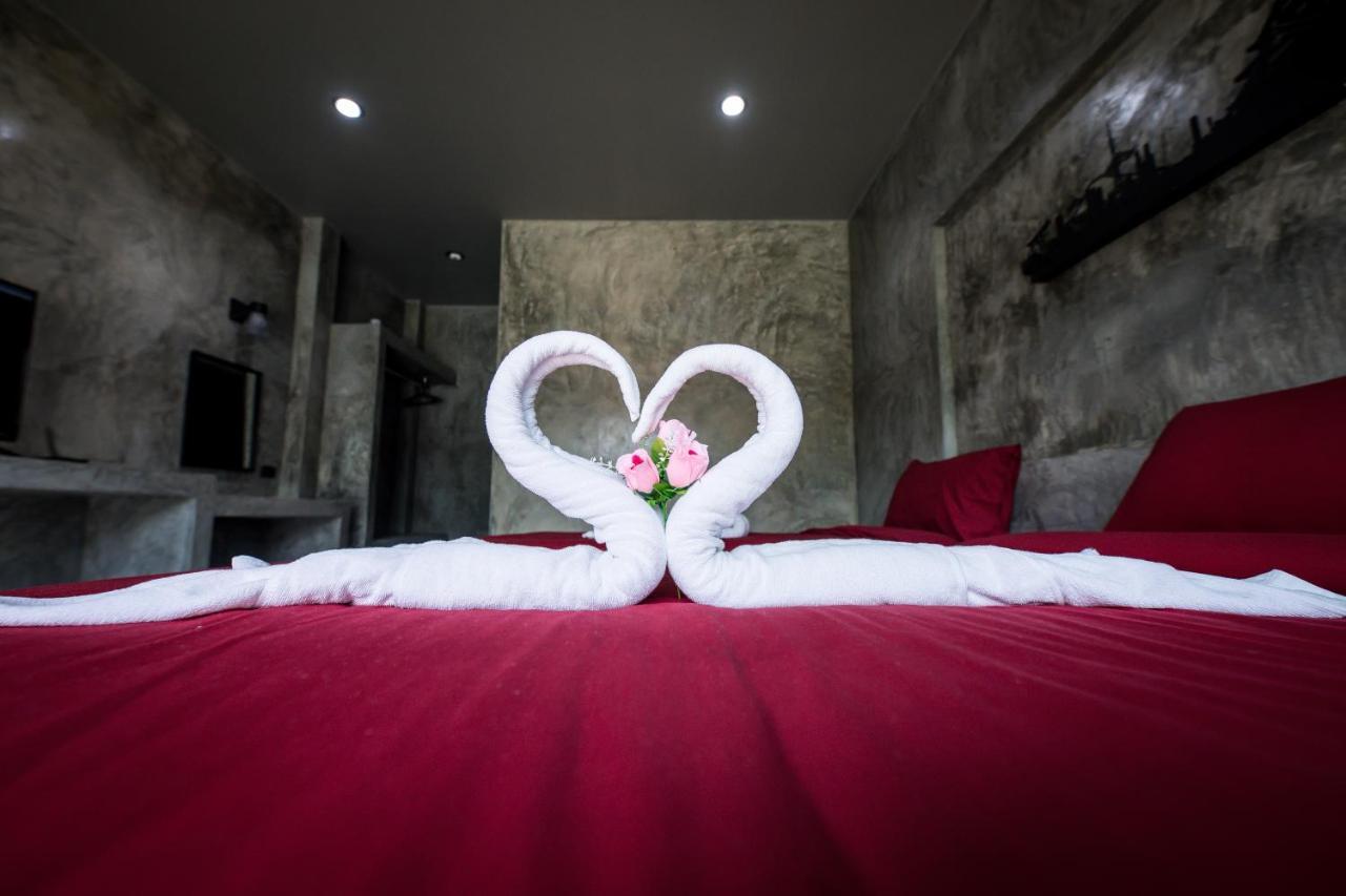 ホテル The Loft House Sakaeo Watthana Nakhon エクステリア 写真